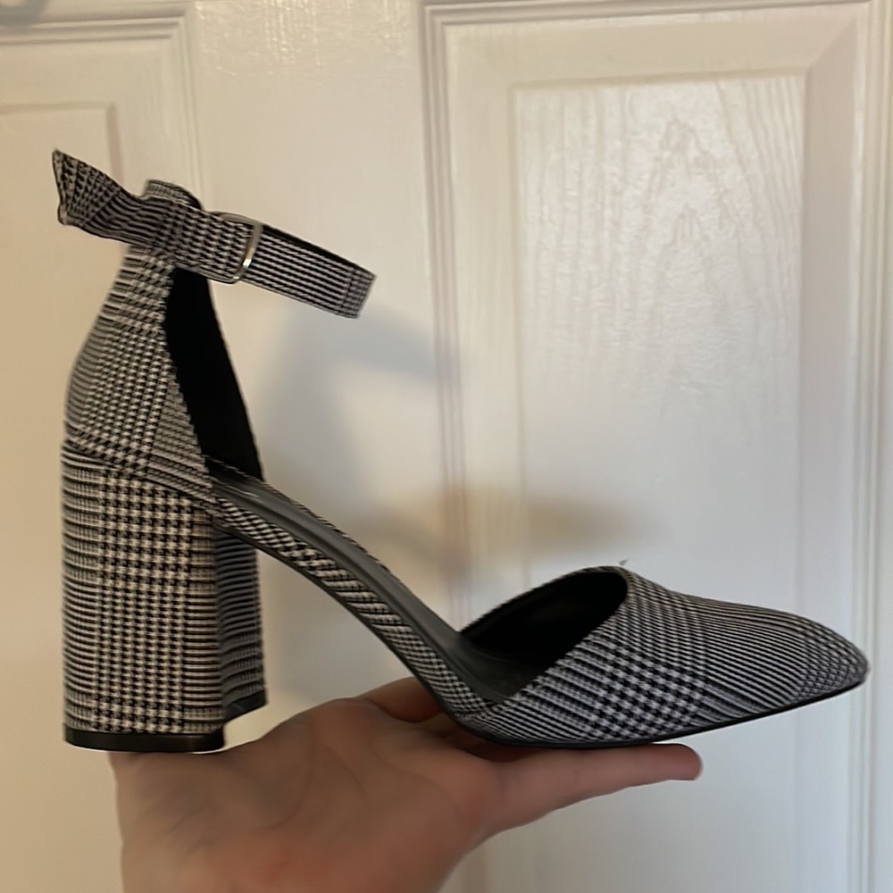 Unique Houndstooth Heels